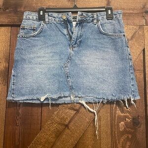 BDG denim skirt. Medium wash. Size M